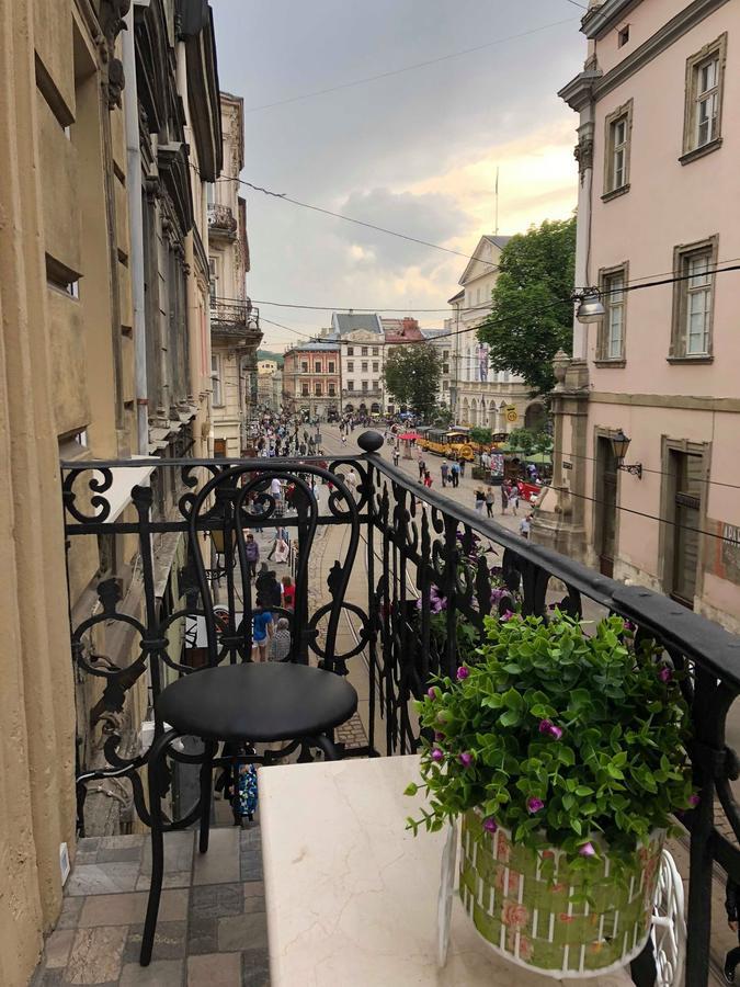 Lux Apartment Ruska Leopoli Esterno foto